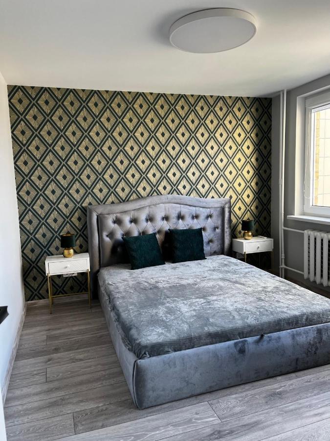 2-bedrooms In Center *
